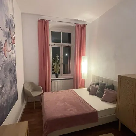 Wohnen Am Ringpark Im Zentrum Von *